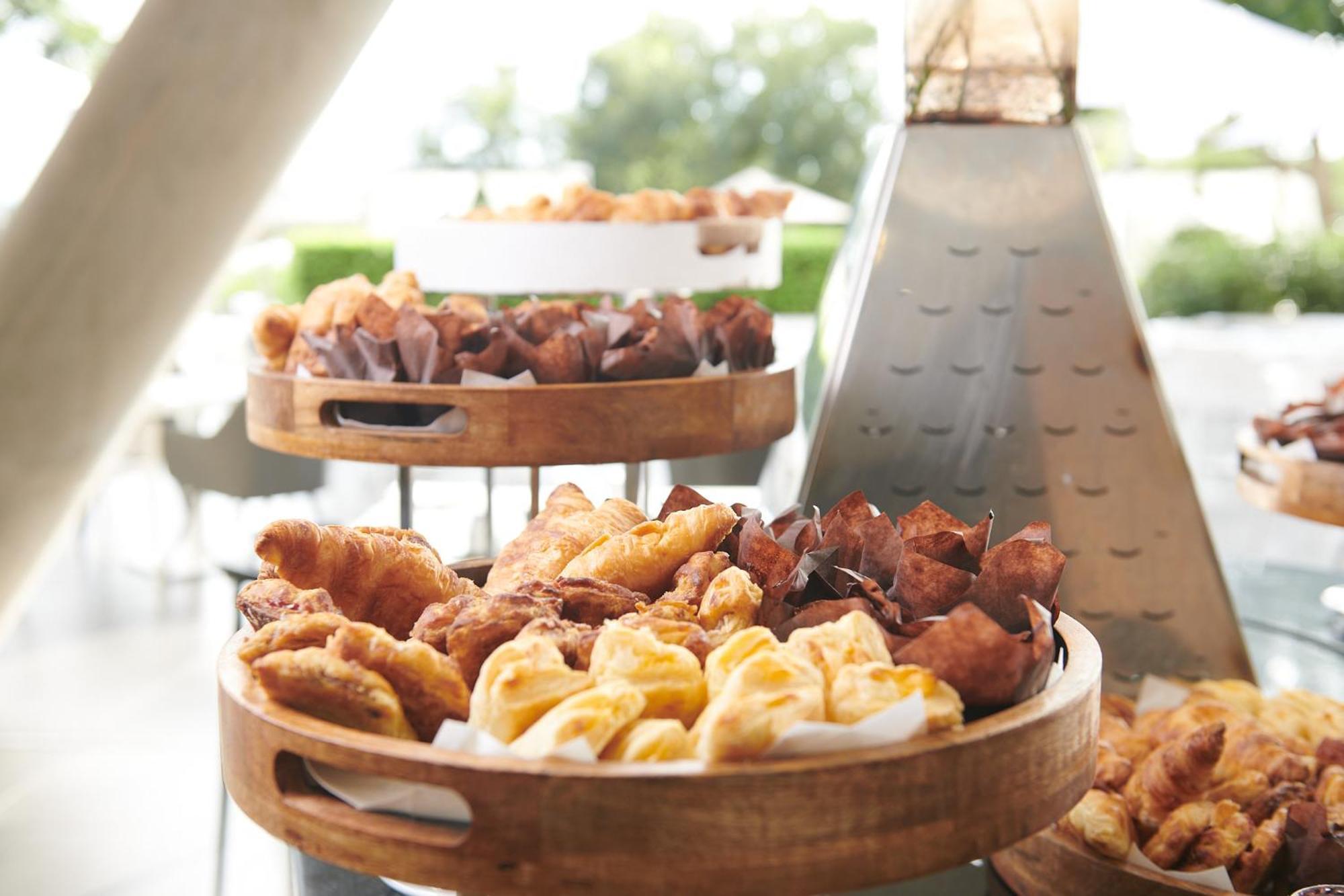 The Capital Zimbali Hotell Ballito Exteriör bild A selection of pastries